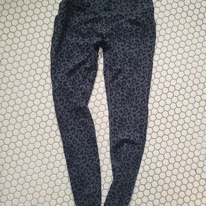 Stylish Black Leopard Print Women Jeans